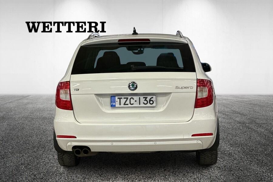 Skoda Superb vaihtoauto