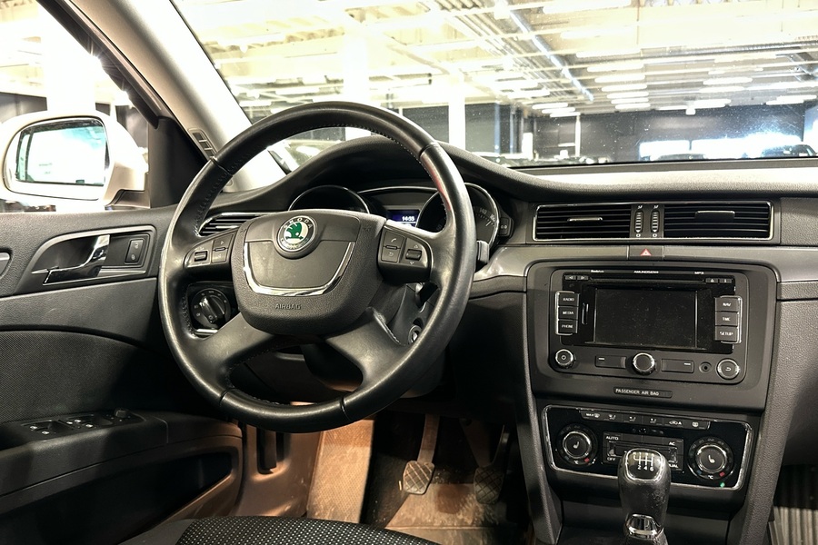 Skoda Superb vaihtoauto