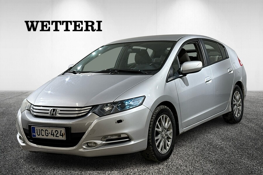 Honda Insight vaihtoauto