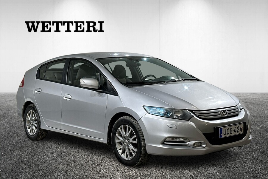 Honda Insight vaihtoauto