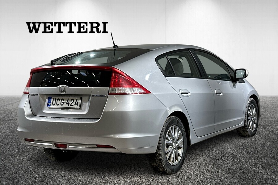 Honda Insight vaihtoauto