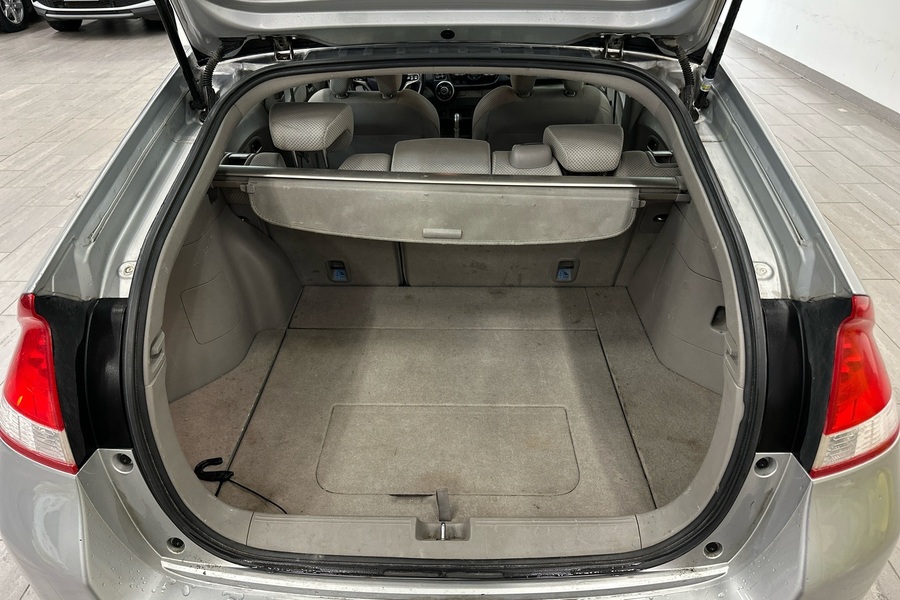 Honda Insight vaihtoauto