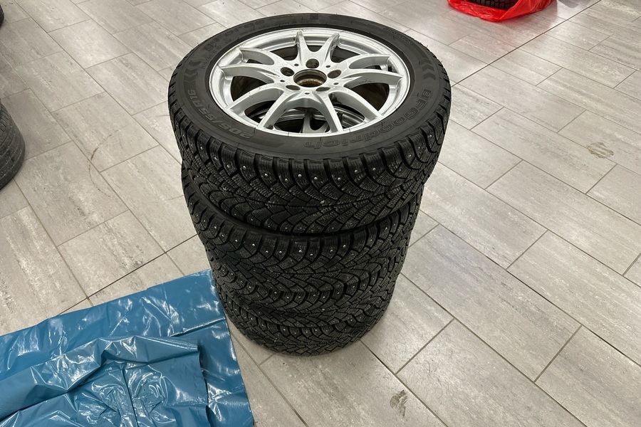 Mercedes-Benz B vaihtoauto