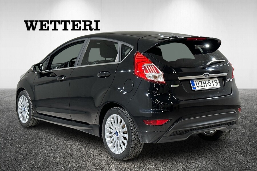 Ford Fiesta vaihtoauto