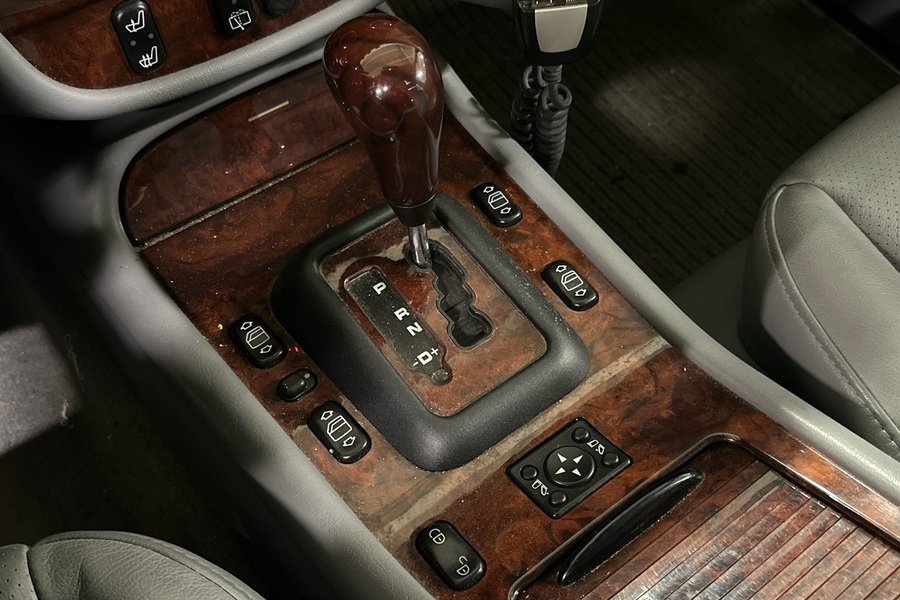 Mercedes-Benz ML vaihtoauto