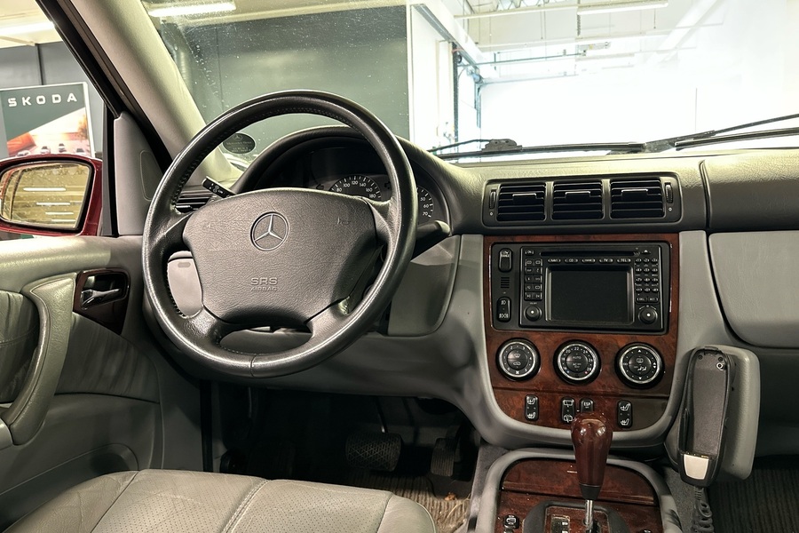 Mercedes-Benz ML vaihtoauto