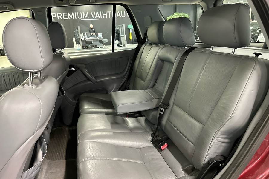 Mercedes-Benz ML vaihtoauto