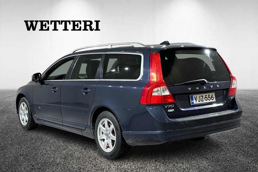 Volvo V70 vaihtoauto