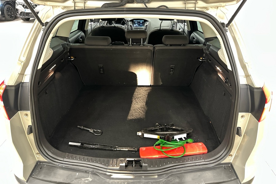 Ford Focus vaihtoauto