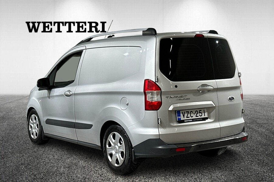 Ford Transit Courier vaihtoauto