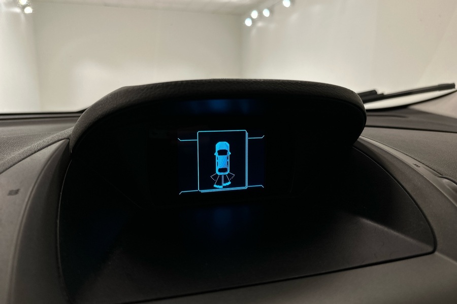 Ford Transit Courier vaihtoauto