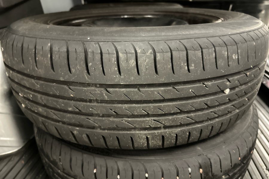 Ford Transit Courier vaihtoauto