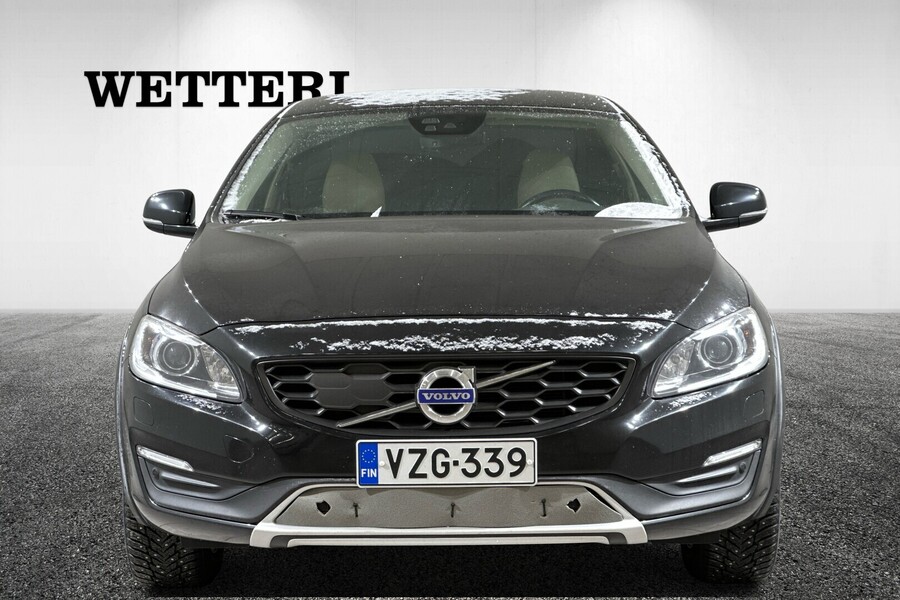Volvo S60 Cross Country vaihtoauto
