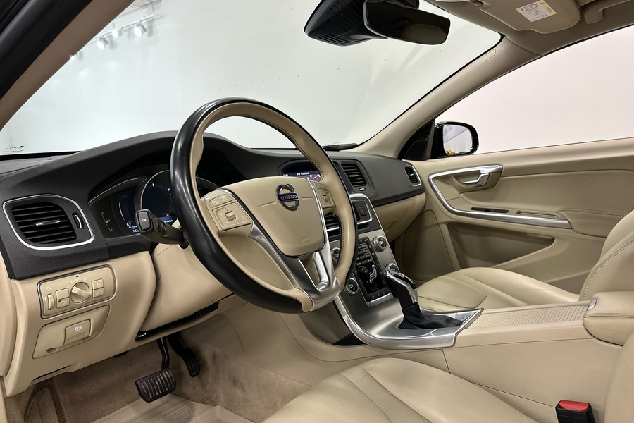 Volvo S60 Cross Country vaihtoauto