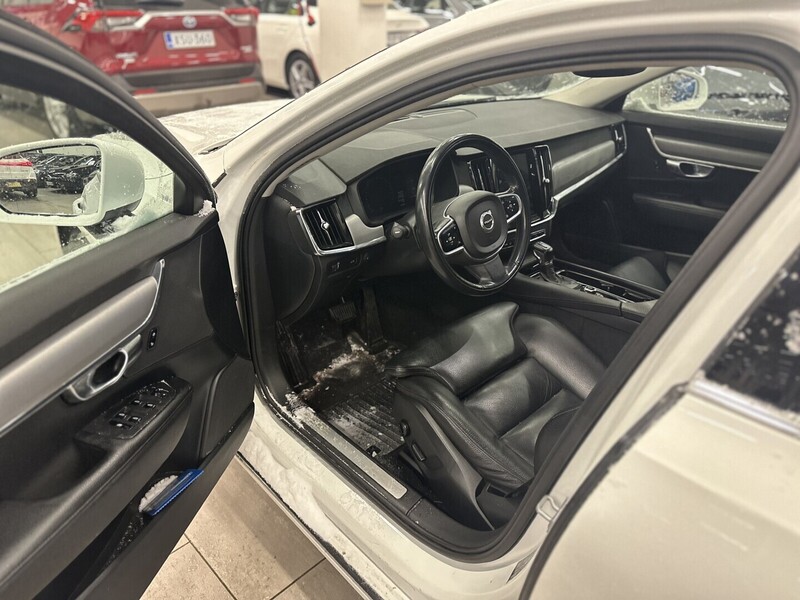 Volvo V90 vaihtoauto