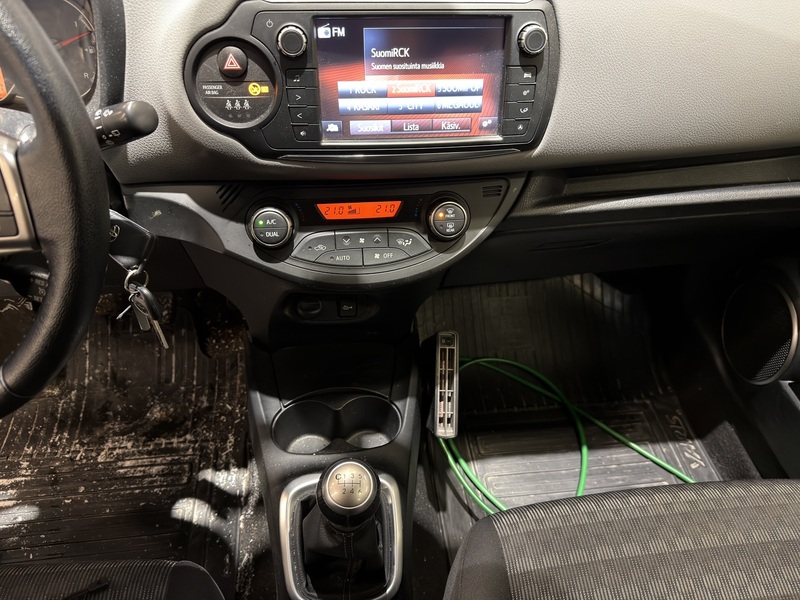 Toyota Yaris vaihtoauto