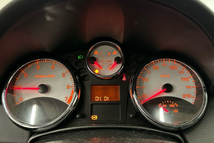 Peugeot 207 vaihtoauto