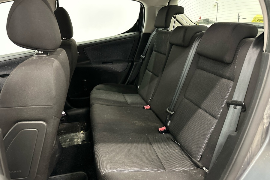 Peugeot 207 vaihtoauto