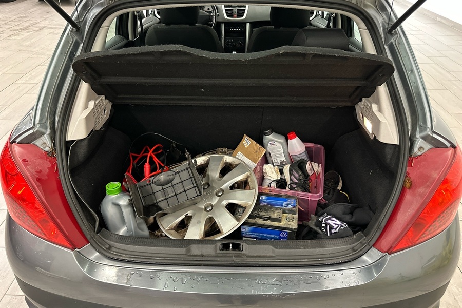 Peugeot 207 vaihtoauto