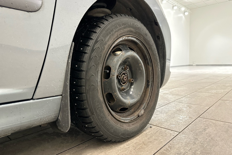 Peugeot 207 vaihtoauto