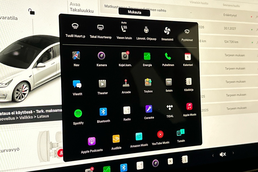 Tesla Model 3 vaihtoauto