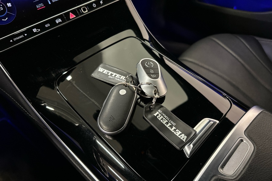 Mercedes-Benz EQE vaihtoauto