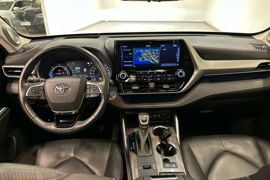 Toyota Land Cruiser vaihtoauto