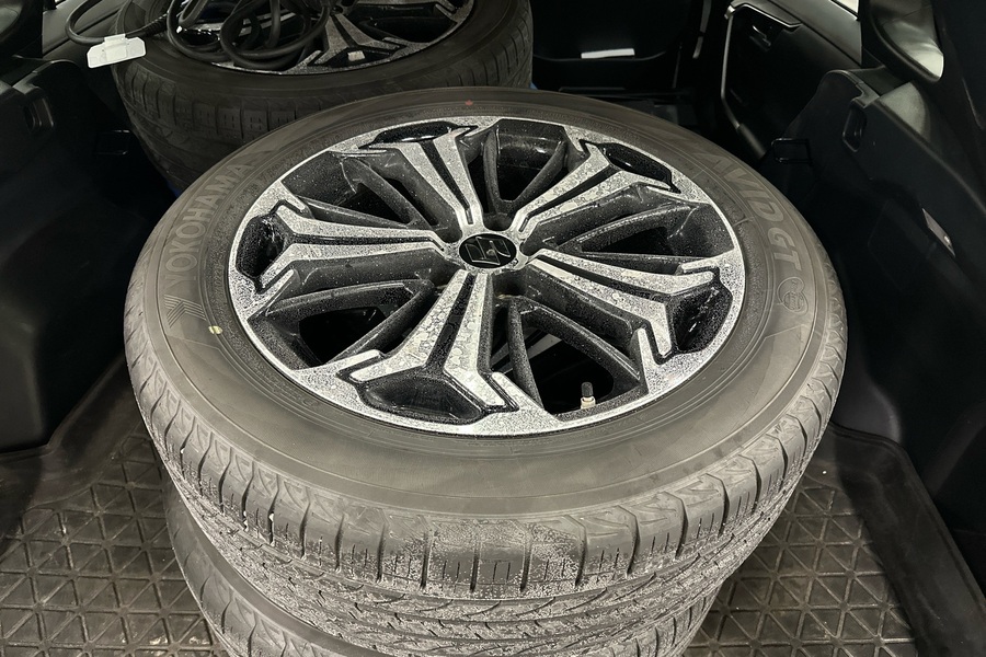 Suzuki Across vaihtoauto