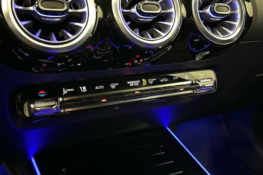 Mercedes-Benz EQA vaihtoauto