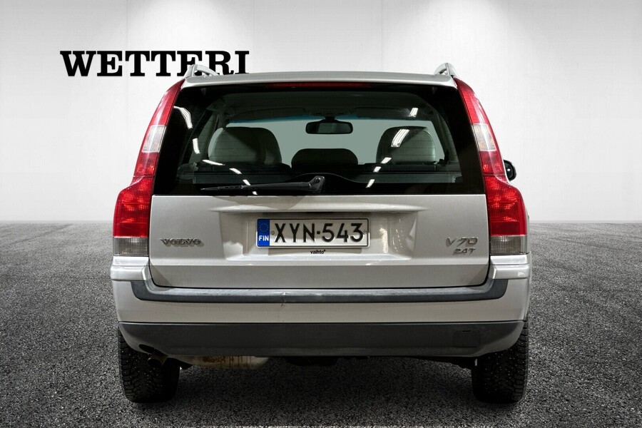 Volvo V70 vaihtoauto