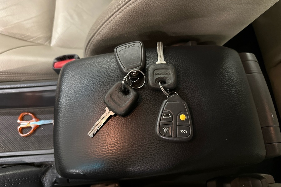 Volvo V70 vaihtoauto