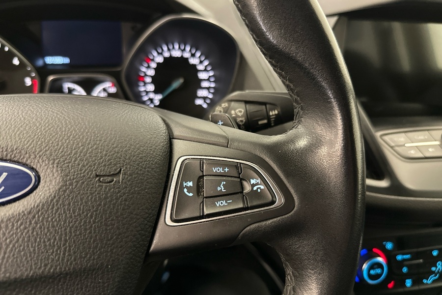 Ford Kuga vaihtoauto