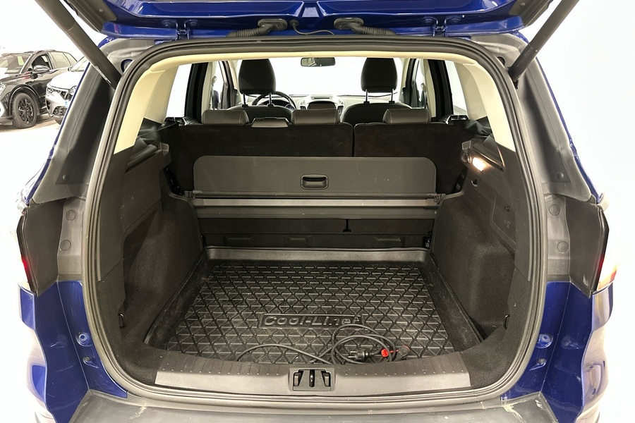 Ford Kuga vaihtoauto