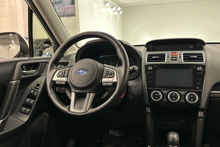 Subaru Forester vaihtoauto