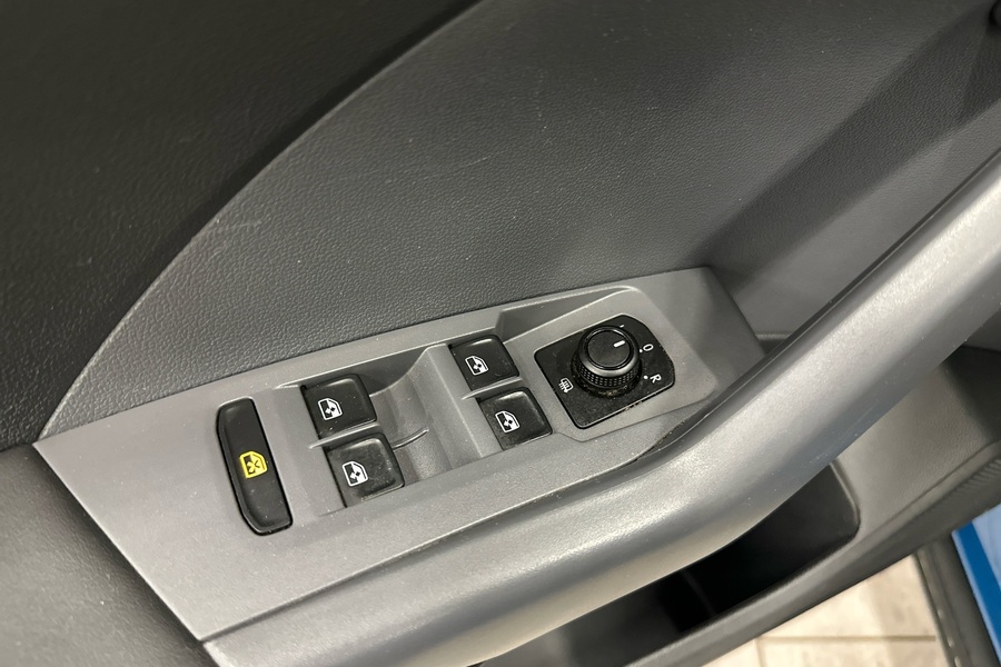 Volkswagen T-Cross vaihtoauto