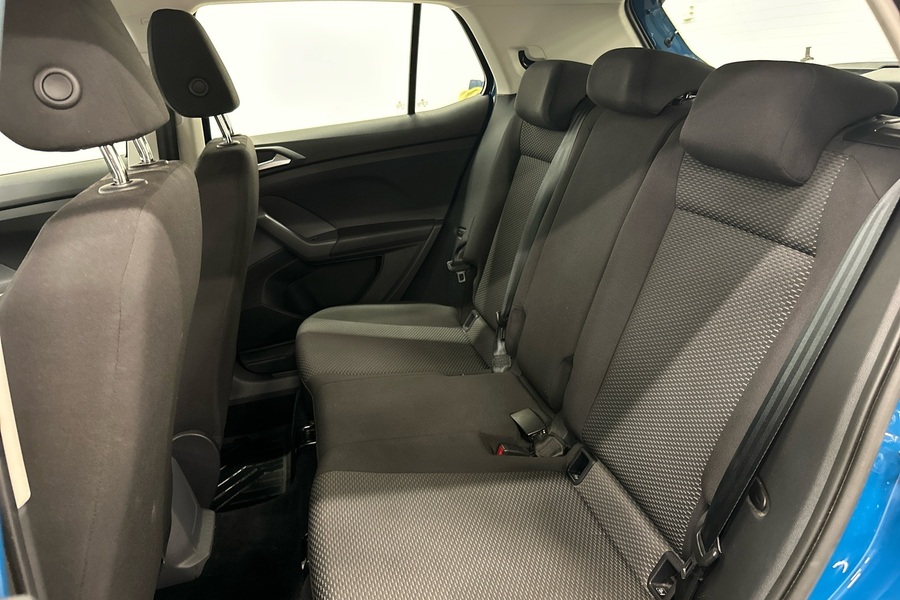 Volkswagen T-Cross vaihtoauto