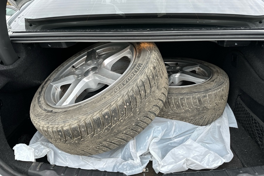BMW 3.3 vaihtoauto