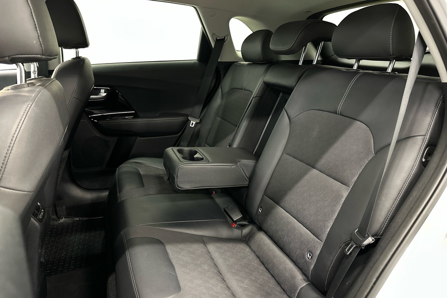 Kia Niro plug-in vaihtoauto