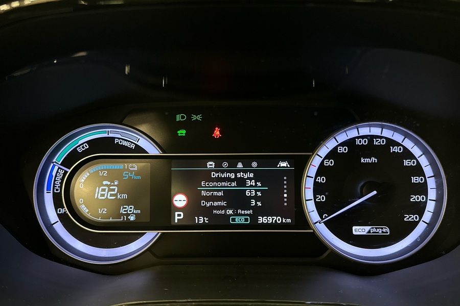 Kia Niro plug-in vaihtoauto