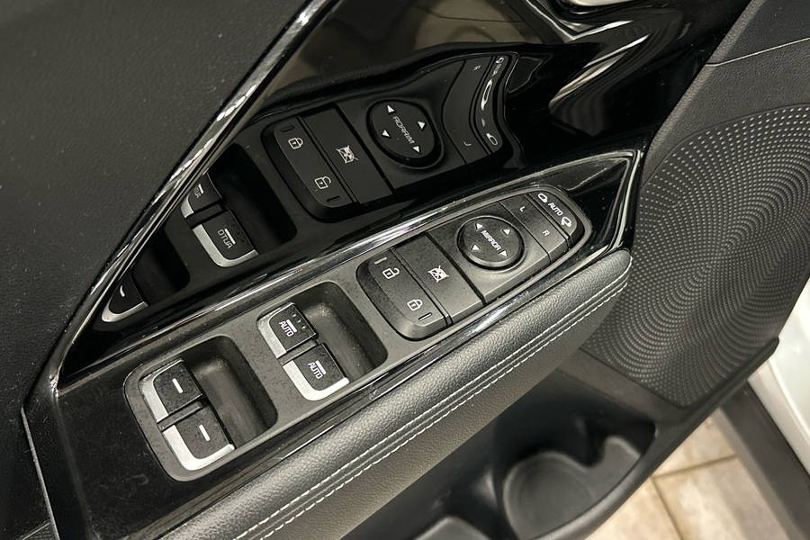 Kia Niro plug-in vaihtoauto