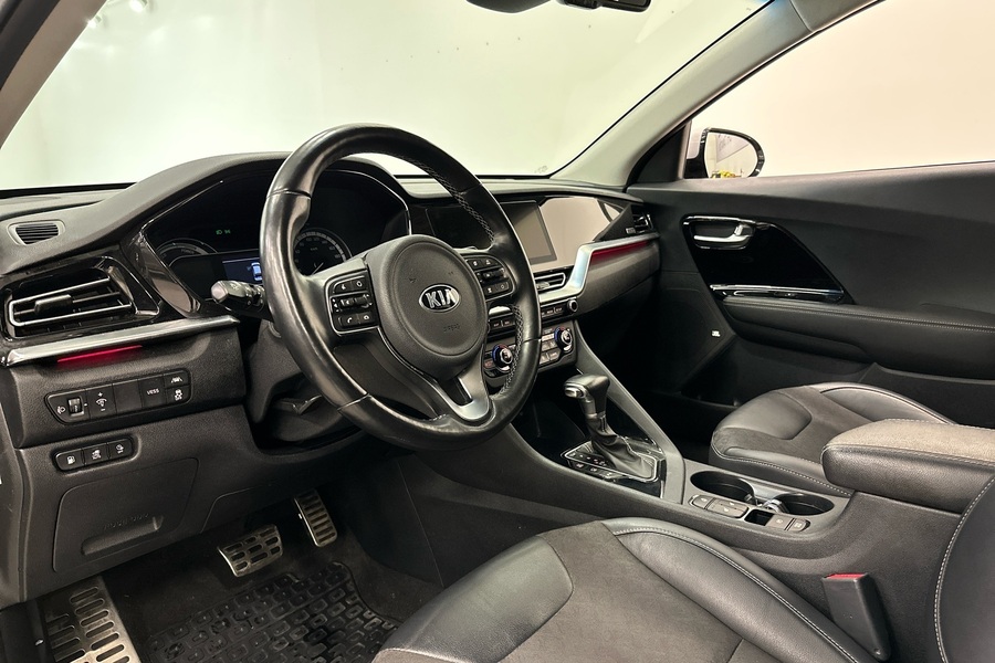Kia Niro plug-in vaihtoauto