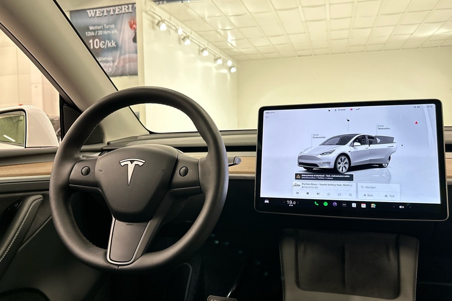 Tesla Model Y vaihtoauto