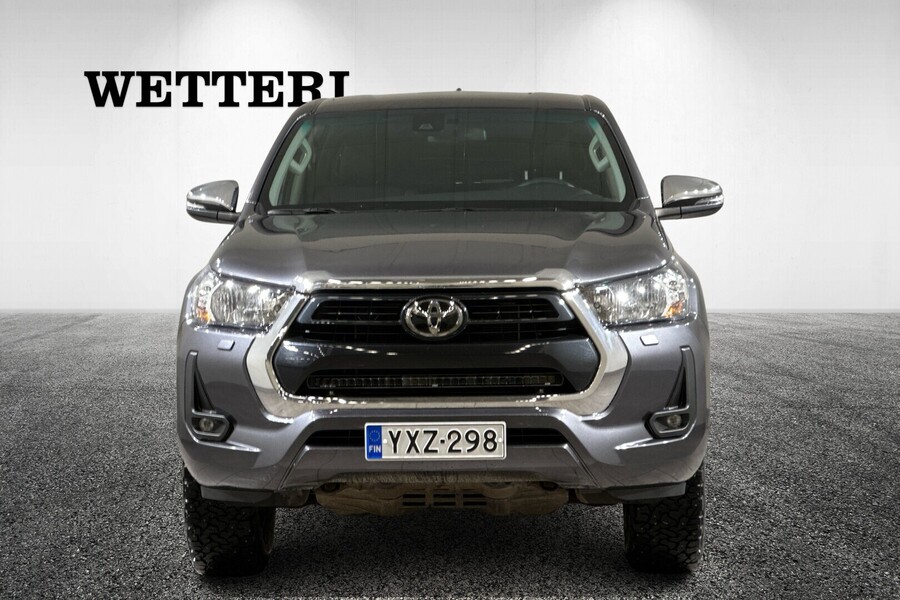 Toyota Hilux vaihtoauto