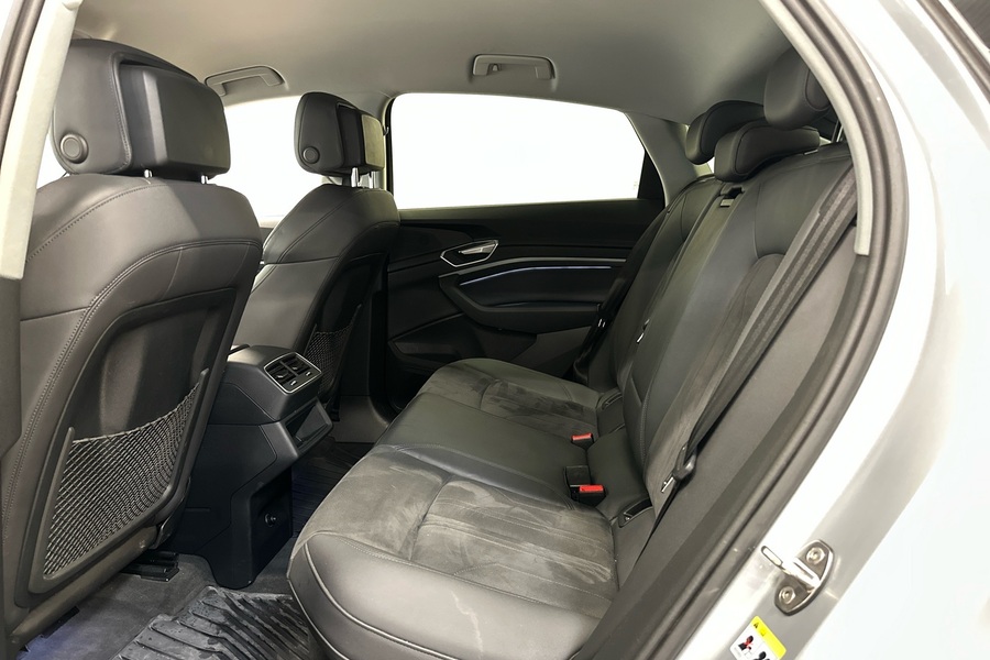 Audi e-tron vaihtoauto