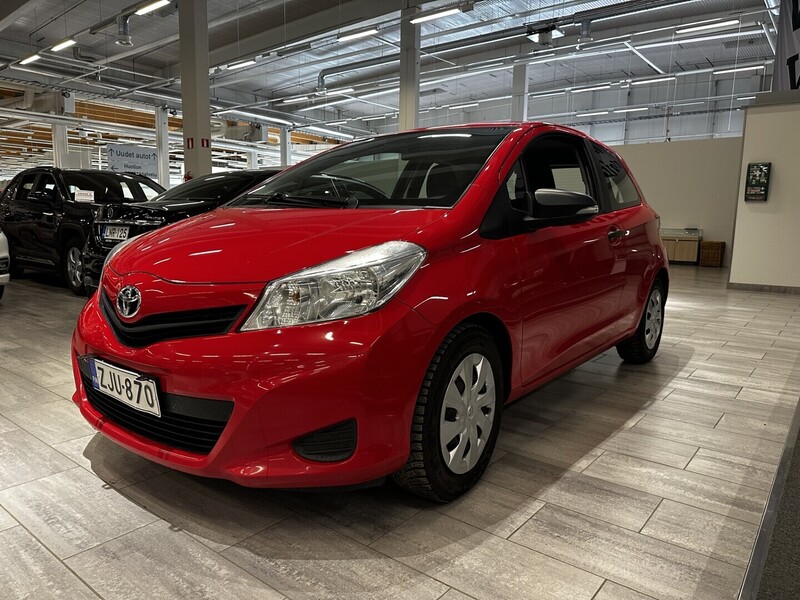 Toyota Yaris vaihtoauto