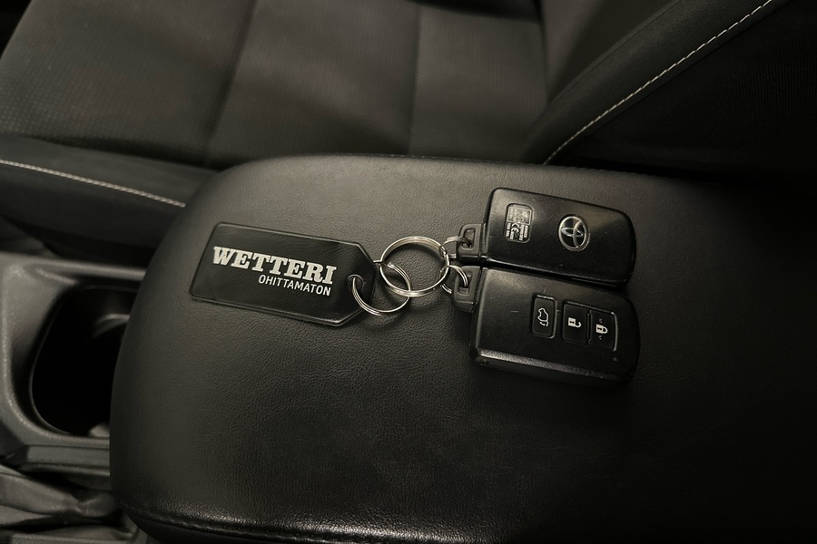 Toyota RAV4 vaihtoauto