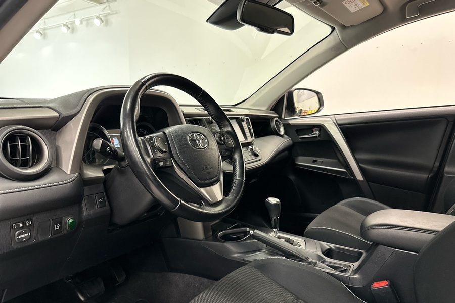 Toyota RAV4 vaihtoauto