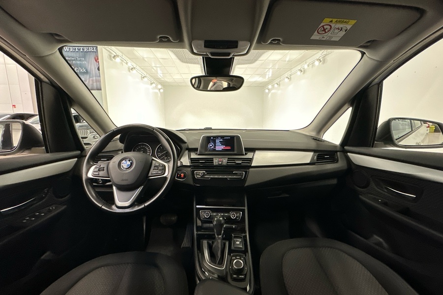 BMW 218 vaihtoauto