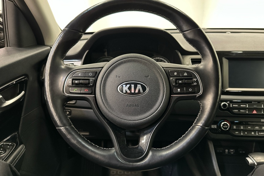 Kia Niro plug-in vaihtoauto