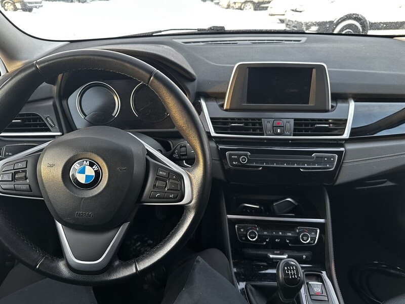 BMW 216 vaihtoauto